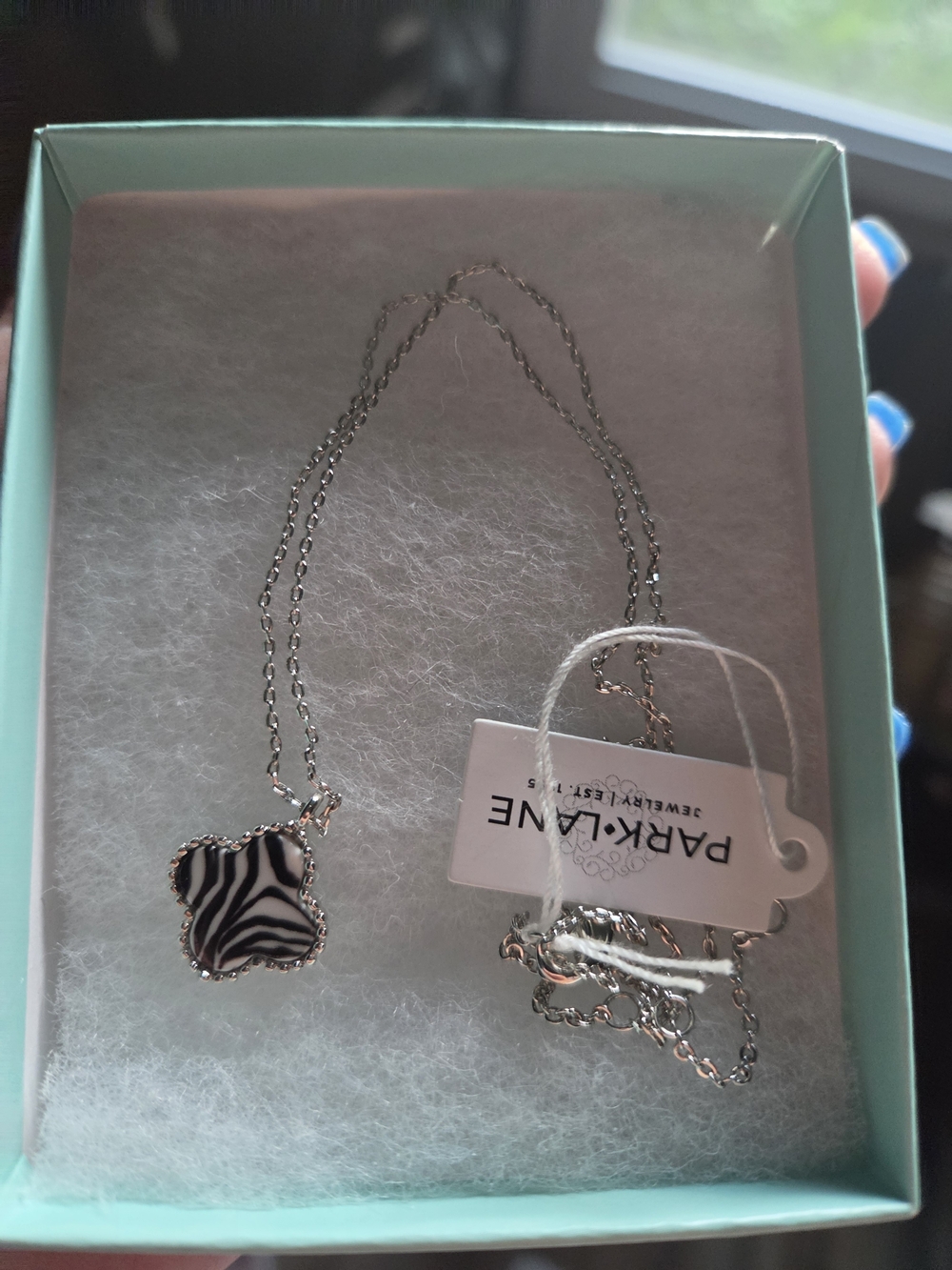 Park Lane Black and White Zebra Clover Necklace
